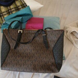 Michael Kors bag